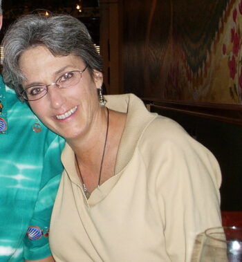 Viens découvrir mes désirs secrets dans une soirée sur Bordeaux rencontre-Cougar-Bordeaux