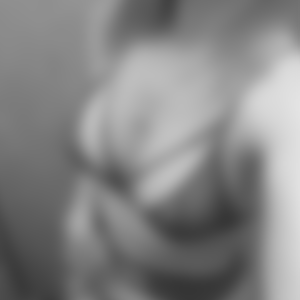 Femme élégante et mature à la recherche de rencontres sexy et passionnées profil--721