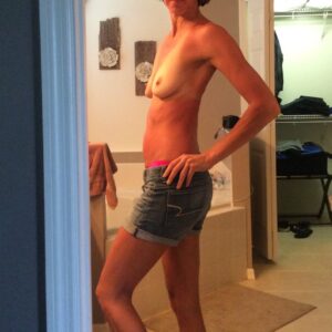 Rencontre intense, jeux passionnés rencontre-Cougar-Villeurbanne