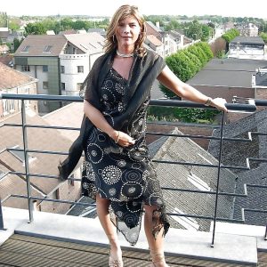 Venez échanger sous la couette Chloé - rencontre-Cougar-Levallois-Perret