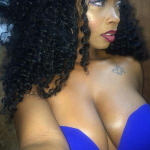 Nina - rencontre-Milf-Montreuil