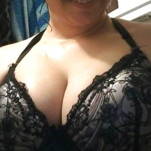 Elodie - rencontre-Naturiste-Wattrelos