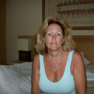 Léna - rencontre-Teen-Tarbes